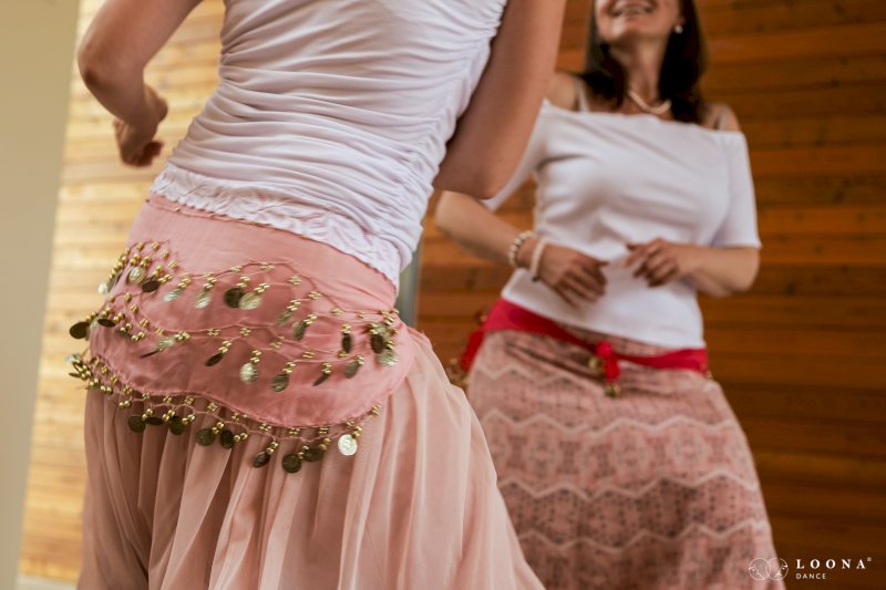 Loona dance